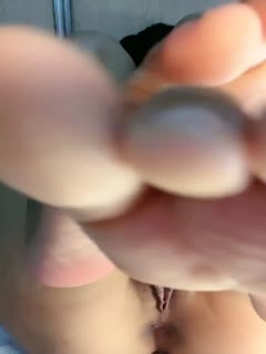 #直播 学生制服新人短发妹