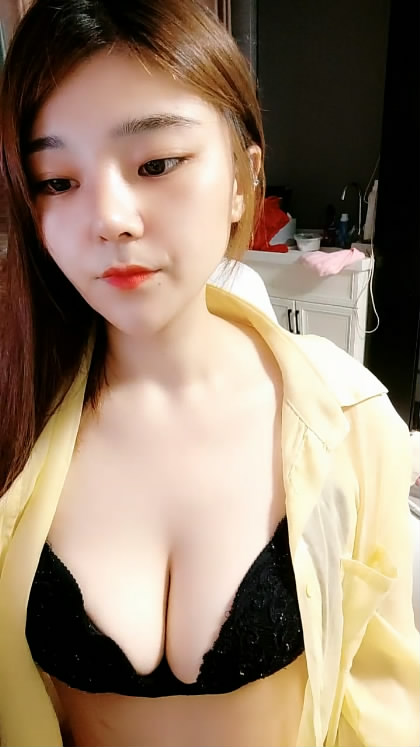 肉欲系大奶小骚货揉搓肥穴操逼大战后入撞击奶子直晃语骚话不断操我骚逼