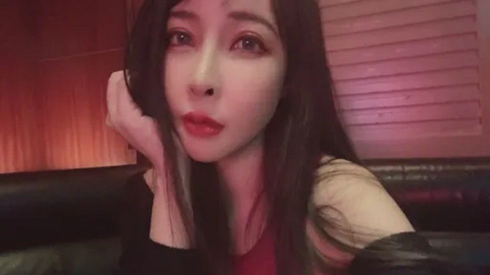 台湾SWAG-路人隨機搭訕！想找喝醉的單男解任務卻遇到⋯？竟然早被認出是swag主播！